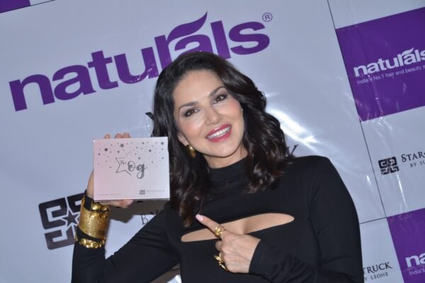 ‘Naturals Beauty Academy’ and ‘StarStruck by Sunny Leone’