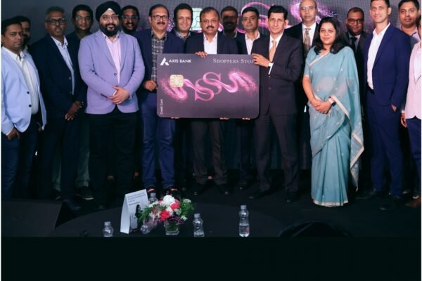 Launches Axis Bank Shoppers Stop Credit Card