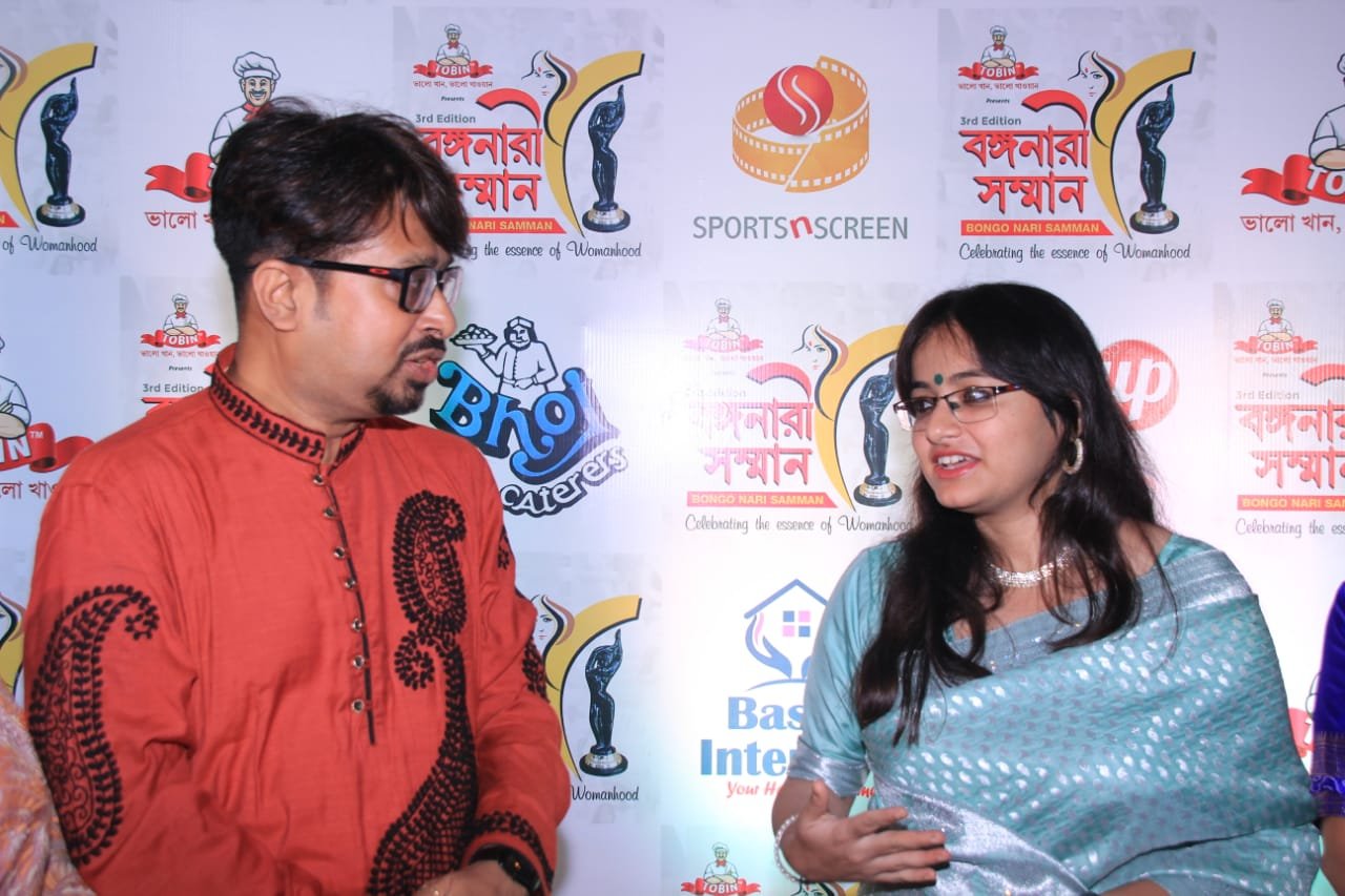 IAS Neha Banerjee recently received 'Bango Nari Samman'