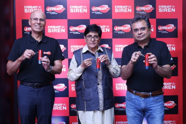 Kiran Bedi unveils Eveready’s Siren Torch with Safety Alarm