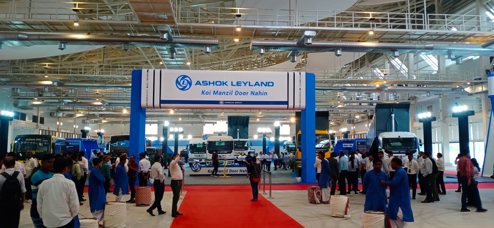 Ashok Leyland organizes ‘Mini Expo’ in Kolkata, Showcases Advanced MHCV Innovations