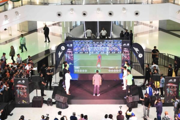 Skechers Hosts Mohun Bagan Super Giant Fan Event in Kolkata