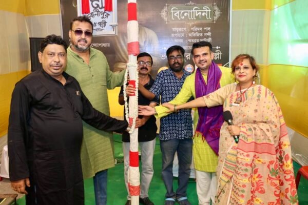 Bhowanipur 75 Palli Marks the Beginning of Its 61st Year of Durga Puja Celebrations with Khuti Puja and Theme Launch ‘Binodini’