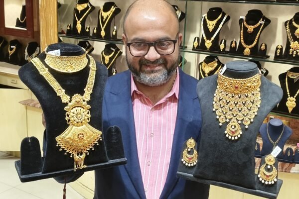 Senco Gold & Diamonds Unveils Dhanteras Shagun Campaign and Festive Collections, Introducing Special Offers to match Every Budget This Dhanteras Senco Gold & Diamonds Unveils Dhanteras Shagun Campaign and Festive Collections, Introducing Special Offers to match Every Budget This Dhanteras