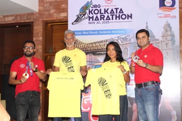 JBG Kolkata Marathon 2025 Unveils Official Participants’ T-shirt And Iconic Finisher Medal In A Grand Ceremony JBG Kolkata Marathon 2025 Unveils Official Participants’ T-shirt And Iconic Finisher Medal In A Grand Ceremony