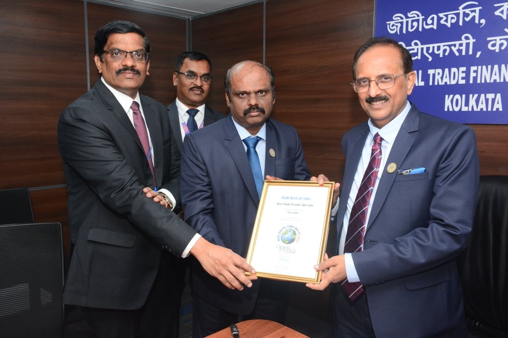 State Bank of India’s Chairman, Shri C S Setty visited Global Trade Finance Centre, Kolkata