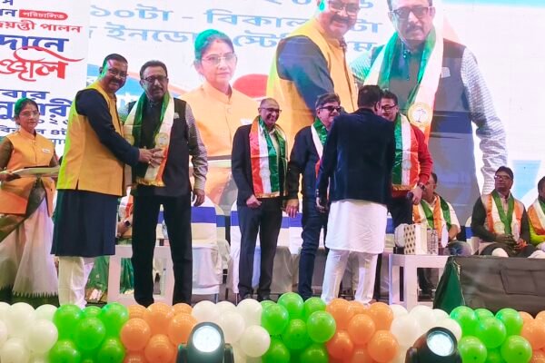 Over 2,500 people donated blood at Netaji Indoor Stadium