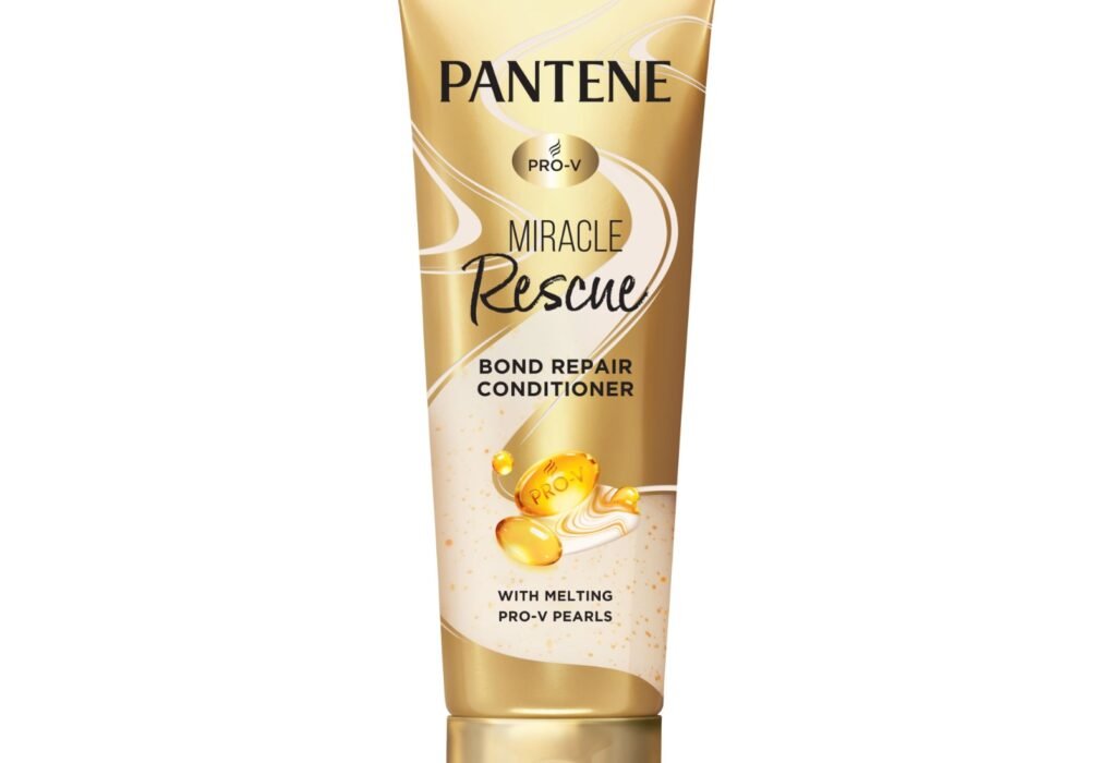 Pantene launches NEW Miracle Rescue Bond Repair Conditioner - the best kept hair secret of Janhvi Kapoor