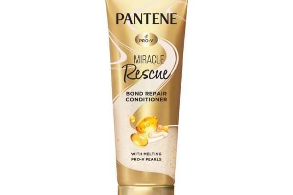 Pantene launches NEW Miracle Rescue Bond Repair Conditioner - the best kept hair secret of Janhvi Kapoor