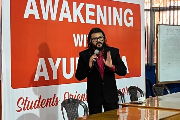 Ayurvedacharya Dr. Debabrata Sen Leads Initiative to Make Ayurveda Relevant for Gen Z at Beltala Girls’ School