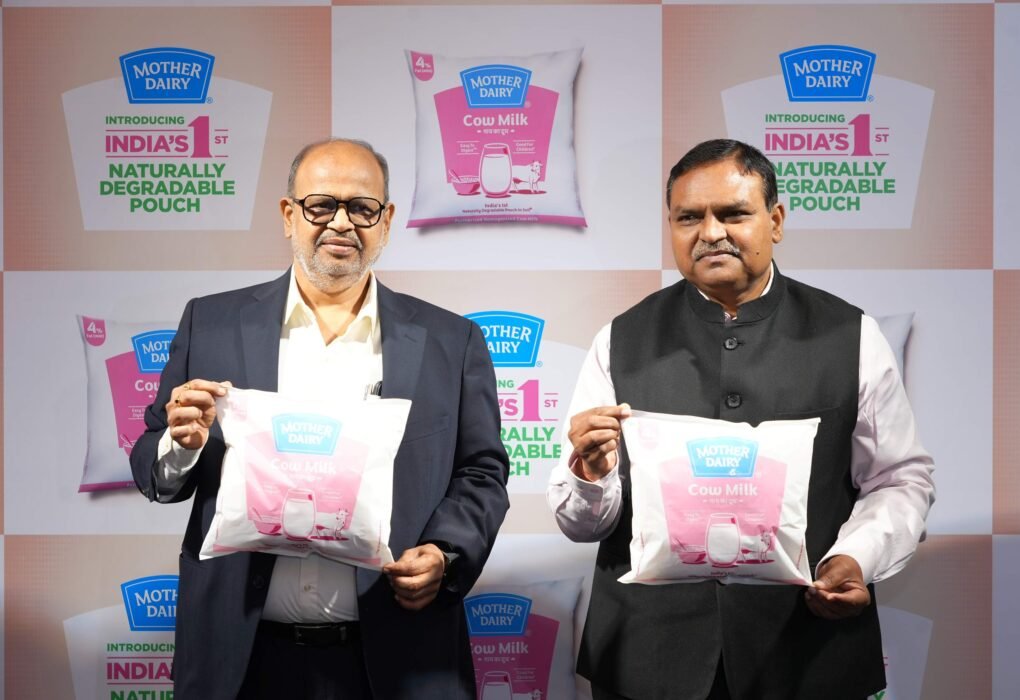 Mother Dairy Unveils India’s FIRST Naturally Degradable Milk Pouch in Soil