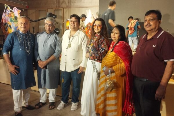 Hindusthan Club Marks Janmashtami with Soulful Bhajan Evening Featuring Mumbai’s Bhajan Jamming Group